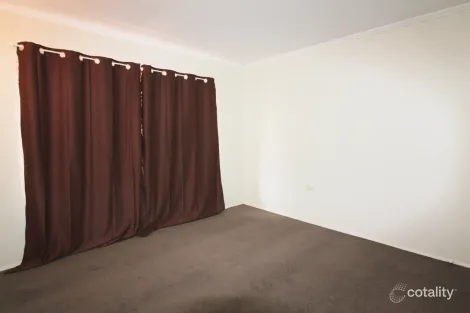 Property photo of 3/148 West Street Winston QLD 4825