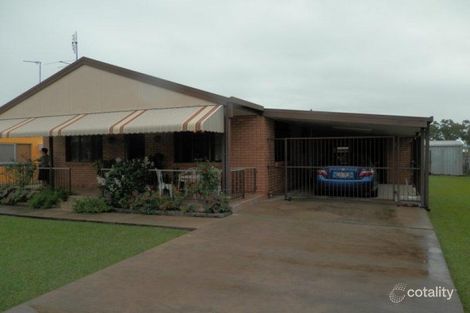 31 Beach Rd, Ayr, QLD 4807