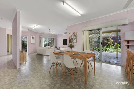Property photo of 2 Bounty Close Bentley Park QLD 4869