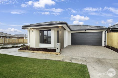 Property photo of 33 Cumberland Boulevard Winter Valley VIC 3358