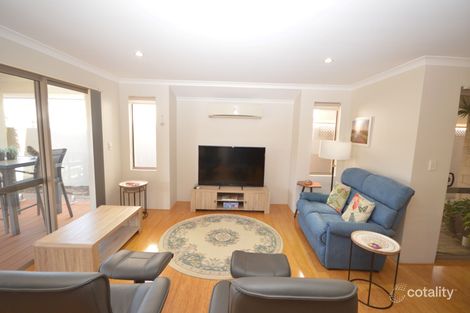 Property photo of 10 Kardan Loop Falcon WA 6210