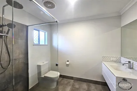 Property photo of 7 Master Circuit Trinity Beach QLD 4879