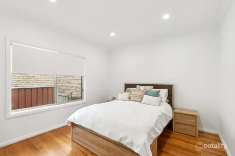 Property photo of 27 Coronet Place Dapto NSW 2530