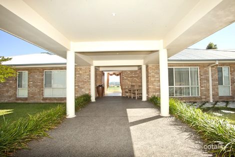 Property photo of 34 Forest Hill Drive Oakhampton Heights NSW 2320