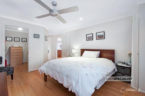 Property photo of 2 Hasluck Crescent Lynbrook VIC 3975