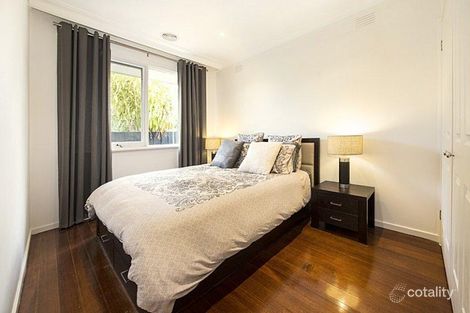 Property photo of 4/77 Oakleigh Road Carnegie VIC 3163