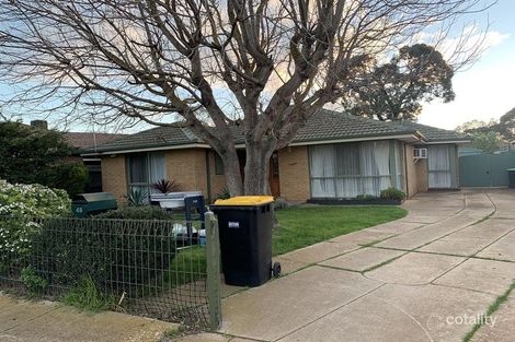 49 Bridgeford Cres, Melton South, VIC 3338