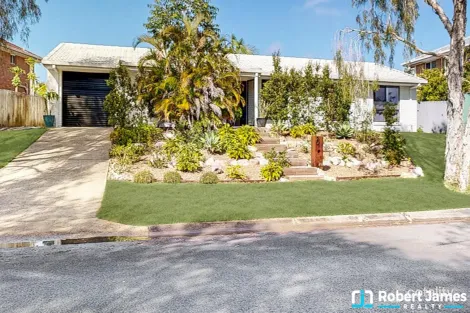 Property photo of 20 Hooper Crescent Tewantin QLD 4565