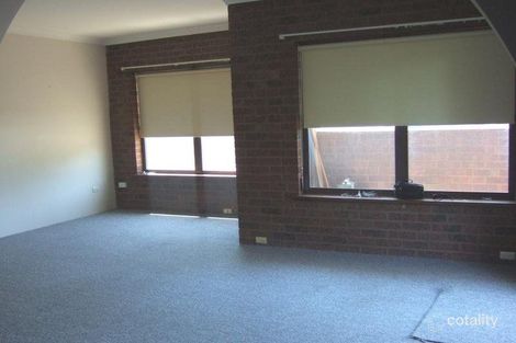 Property photo of 1/6 Lampe Avenue Wagga Wagga NSW 2650