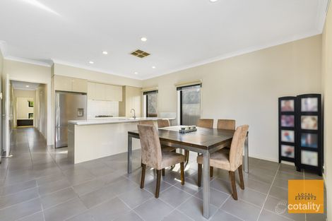 Property photo of 5 Etheridge Rise Caroline Springs VIC 3023