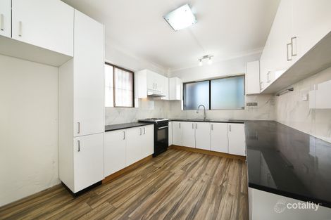 Property photo of 2/104 Cooper Road Birrong NSW 2143