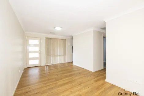 Property photo of 36 Dartmoor Circuit Emu Heights NSW 2750