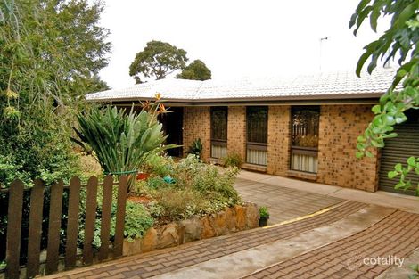 8 Civic Ave, Waikerie, SA 5330