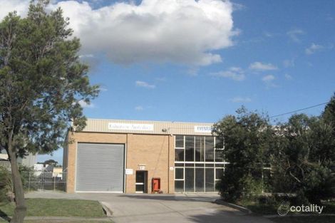 12 Frankston Gardens Dr, Carrum Downs, VIC 3201