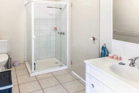 Property photo of 43 Spring Street Geelong West VIC 3218