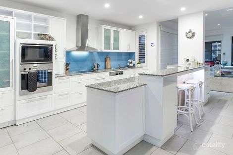 Property photo of 1519 Riverdale Drive Hope Island QLD 4212