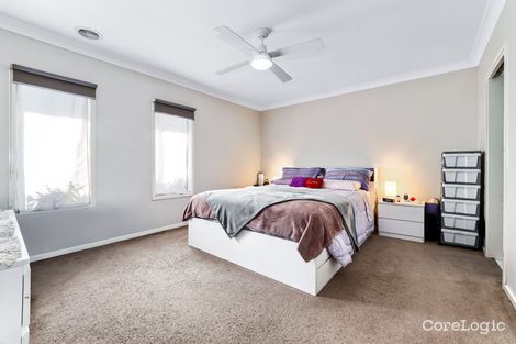 Property photo of 4A Emu Bush Drive Cranbourne West VIC 3977