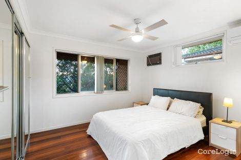 Property photo of 27 Lewana Street Mansfield QLD 4122