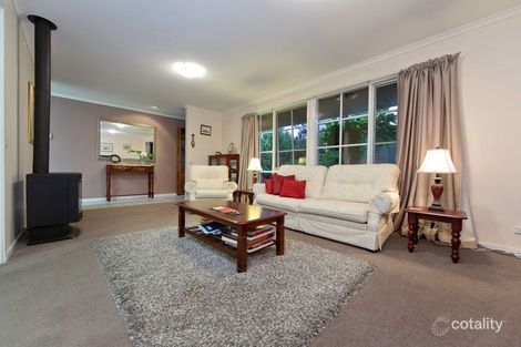 Property photo of 8 Casuarina Close Langwarrin VIC 3910