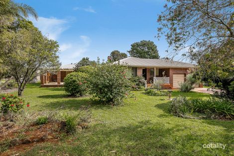 Property photo of 2 Glen Crescent Highfields QLD 4352