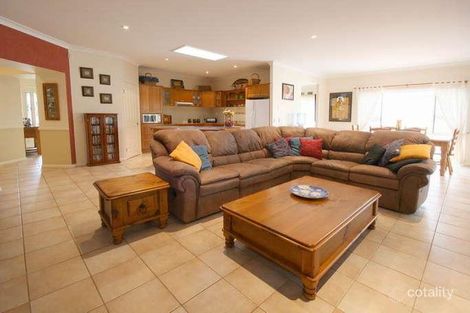 Property photo of 16 Winchcombe Avenue Murrumba Downs QLD 4503