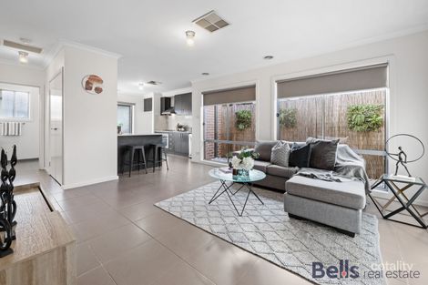 Property photo of 2/3 Ison Court Altona Meadows VIC 3028