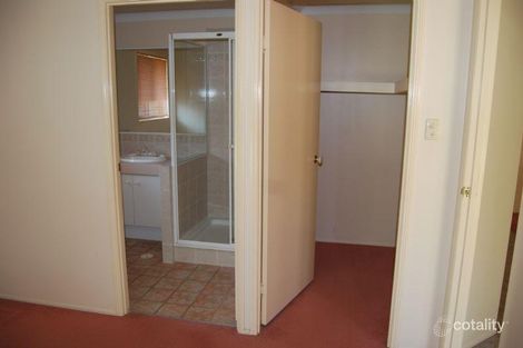 Property photo of 25 Jacaranda Street Wynnum West QLD 4178