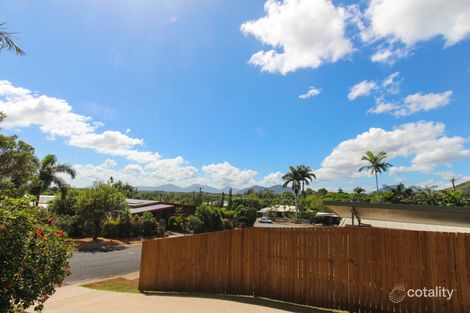 Property photo of 1 Darkin Close Smithfield QLD 4878