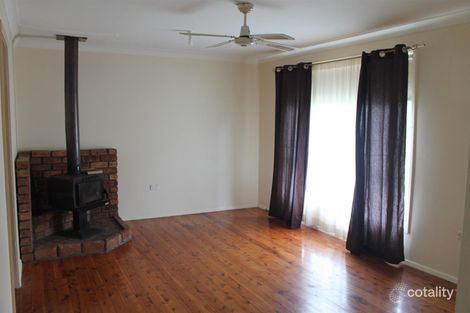 Property photo of 21 McDonald Avenue Nowra NSW 2541
