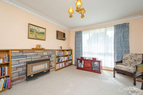 Property photo of 15 Paproth Grove Altona North VIC 3025