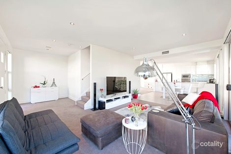 Property photo of 26/11 Joy Cummings Place Belconnen ACT 2617