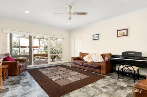 Property photo of 27 Garfield Avenue Ormond VIC 3204