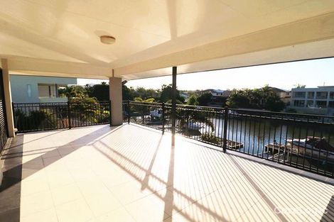 Property photo of 53 Coomera Court Helensvale QLD 4212