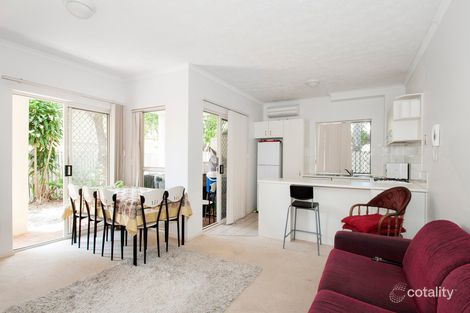 Property photo of 1/75 Riding Road Hawthorne QLD 4171