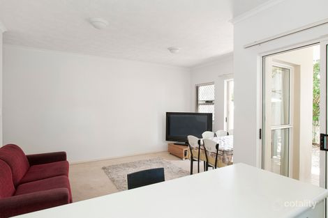 Property photo of 1/75 Riding Road Hawthorne QLD 4171
