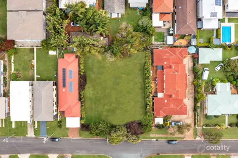 Property photo of 9 Osbourne Street Scarborough QLD 4020