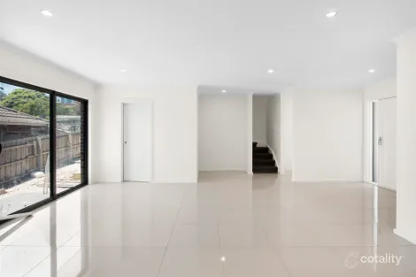 Property photo of 2/35 Helvetia Court Frankston VIC 3199