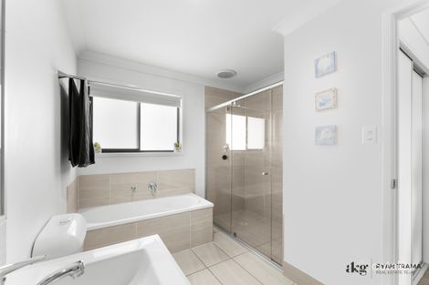 Property photo of 26 Mount Glorious Street Park Ridge QLD 4125