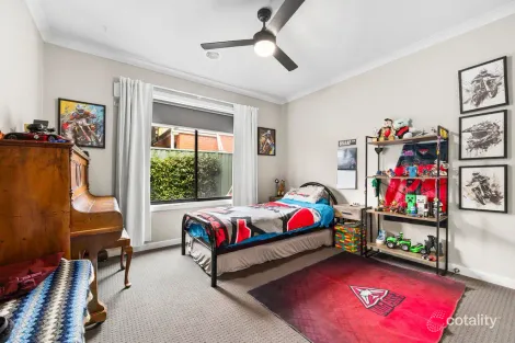 Property photo of 37 Finlay Street Brown Hill VIC 3350