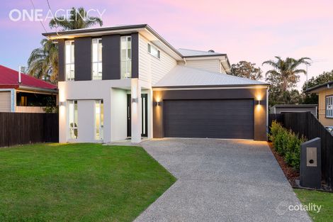 33 Bramble St, Woody Point, QLD 4019