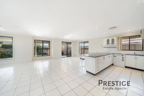Property photo of 1 Kelman Close Edensor Park NSW 2176