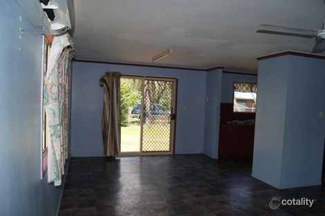 Property photo of 32 Kataryn Avenue Grasstree Beach QLD 4740