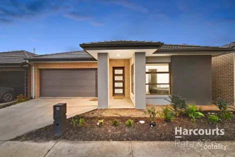 18 ASH GR, DONNYBROOK, VIC 3064