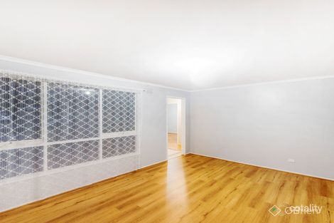 Property photo of 33 Fenfield Street Cranbourne VIC 3977