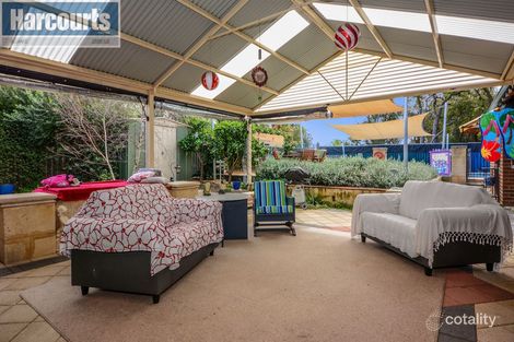 Property photo of 33 Dandaloo Crescent Wanneroo WA 6065
