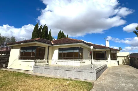 Property photo of 111 Alfrieda Street St Albans VIC 3021