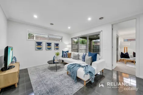 Property photo of 60 Seagrass Crescent Point Cook VIC 3030