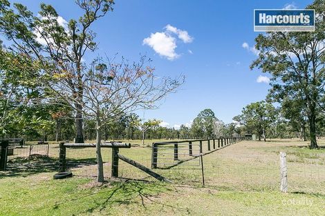 Property photo of 153 Barranjoey Drive Sunshine Acres QLD 4655