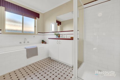 Property photo of 7 Rogers Close Burnside VIC 3023