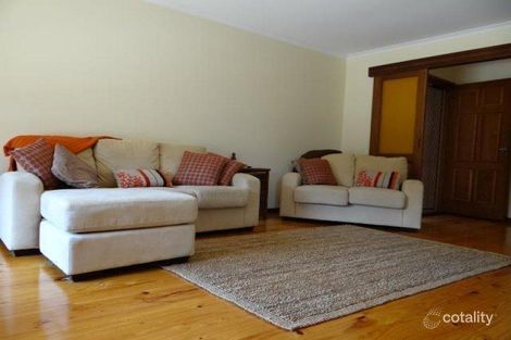 Property photo of 14 Curran Way Tootgarook VIC 3941